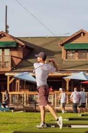 Swannys Grill Pickleball pickleball court