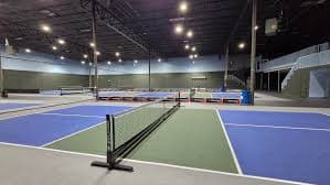 Pickle and Par pickleball court