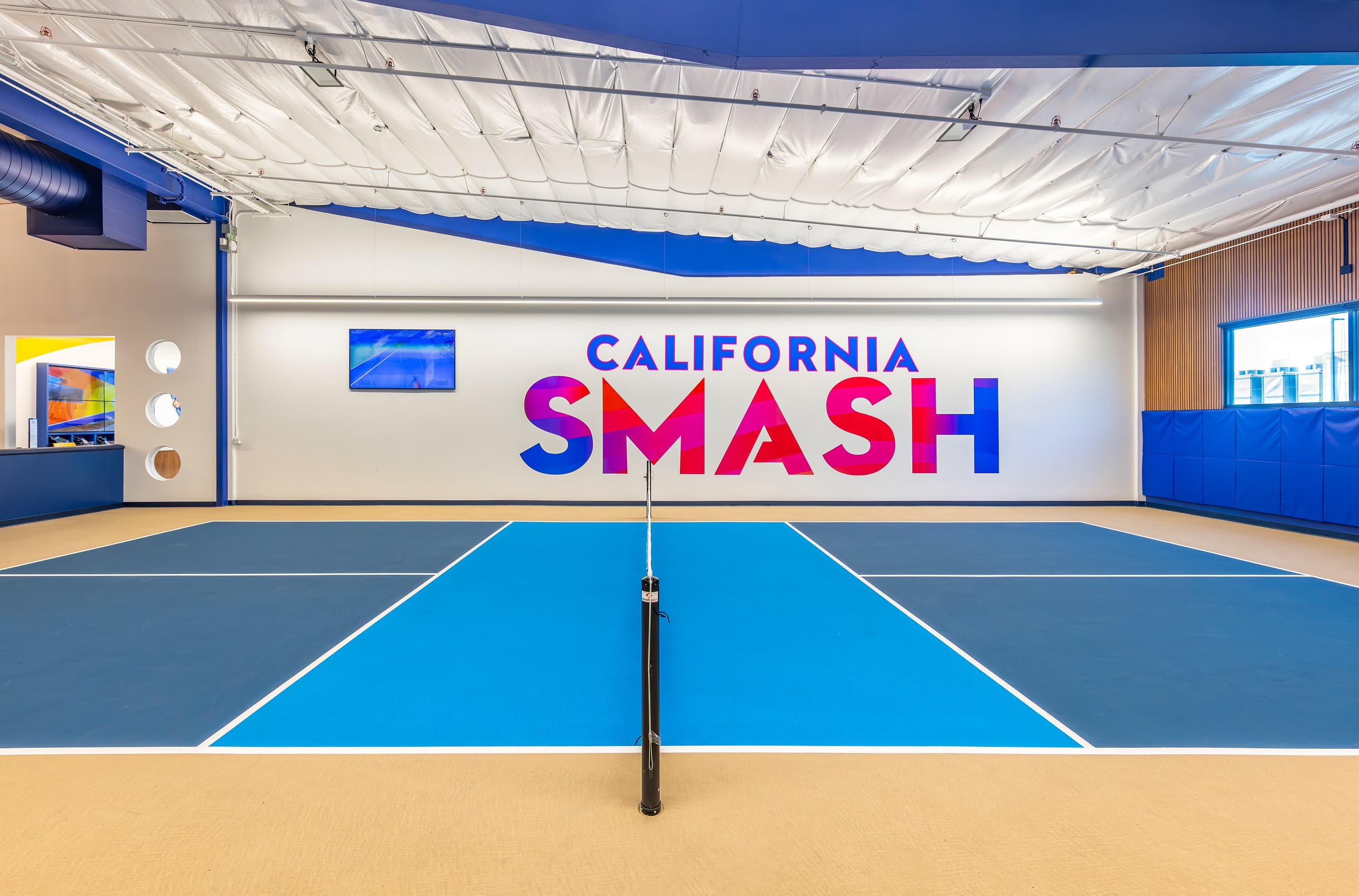 California SMASH pickleball court