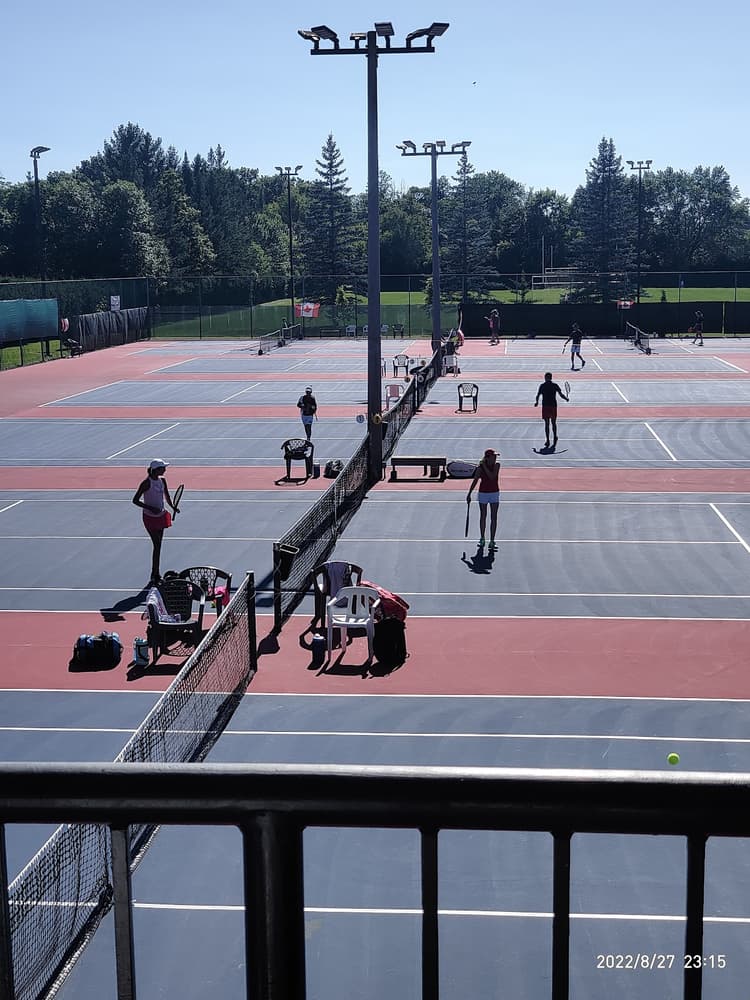 Manotick Racquets Club