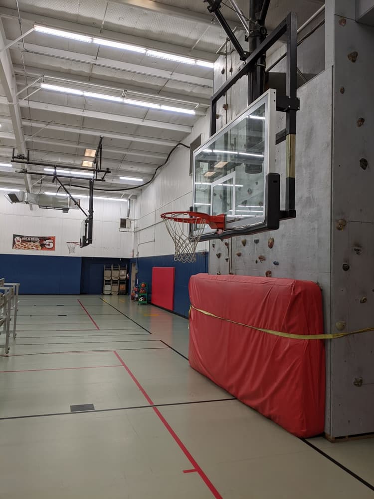 Youth Center Cooper Park