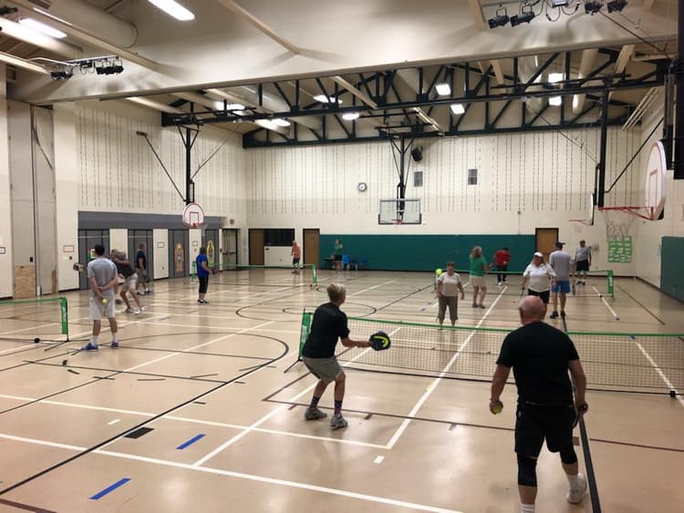 Courtside Racquet Club