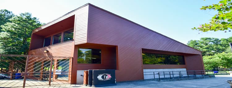Blackburn Tennis Center (UTA)