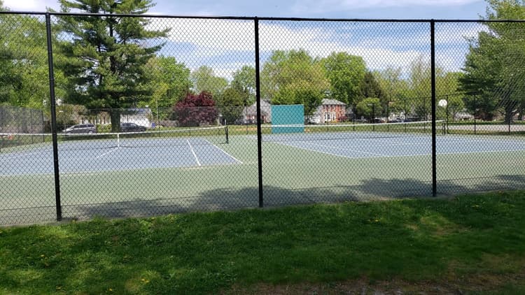 Olney Square Park Tennis Courts