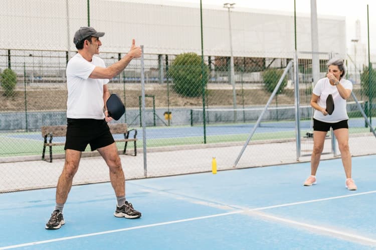 Pickleball Hand Signals Explained for Better Teamwork