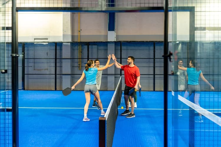 Indoor vs Outdoor Pickleball: Key Differences You Should Know
