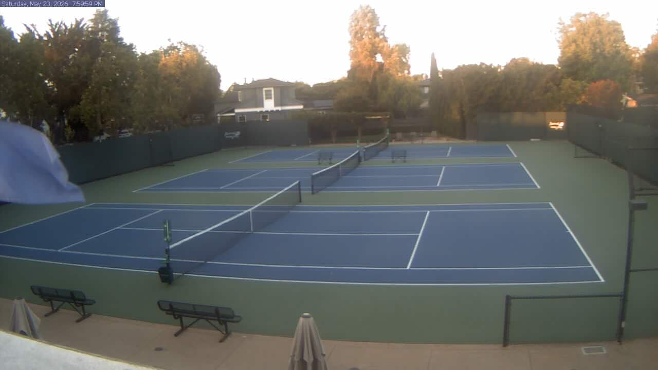 Peninsula Tennis Club pickleball court