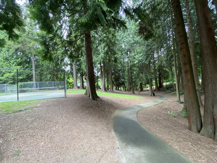 Royal Oaks Park