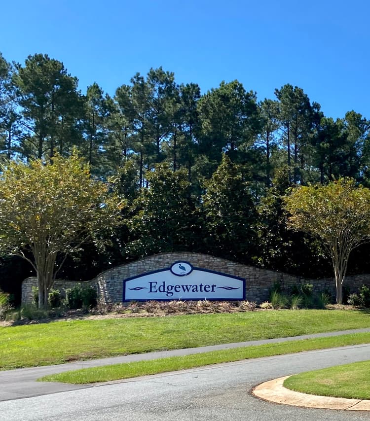 Edgewater Golf & Lake Community