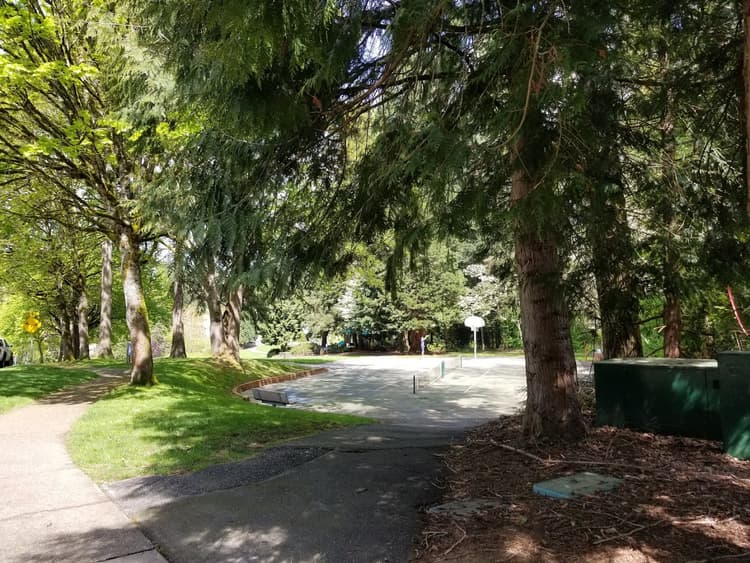 Meadow Park Pickleball Courts